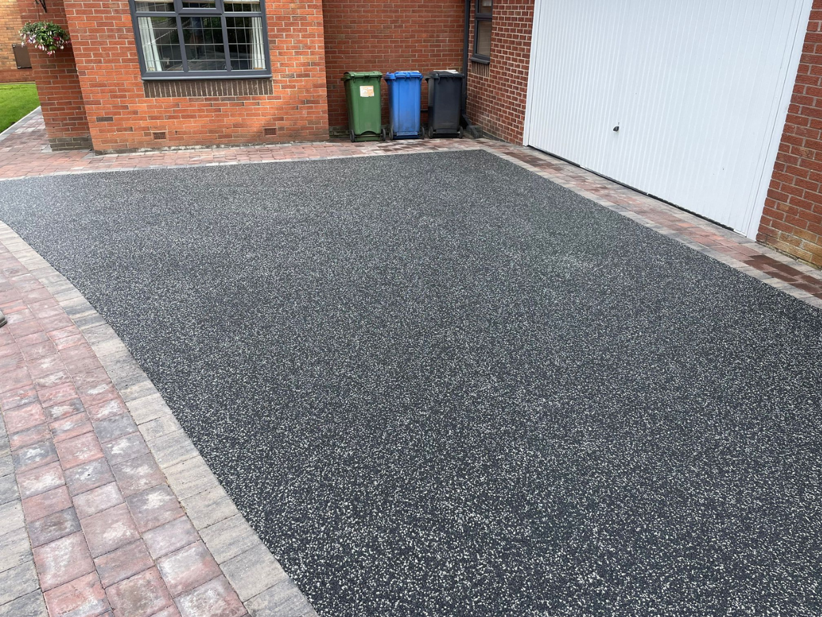 Nice looking resin driveway completed in Warrington.